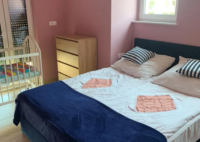 Villa Dom „pod Lasem” W Ustce